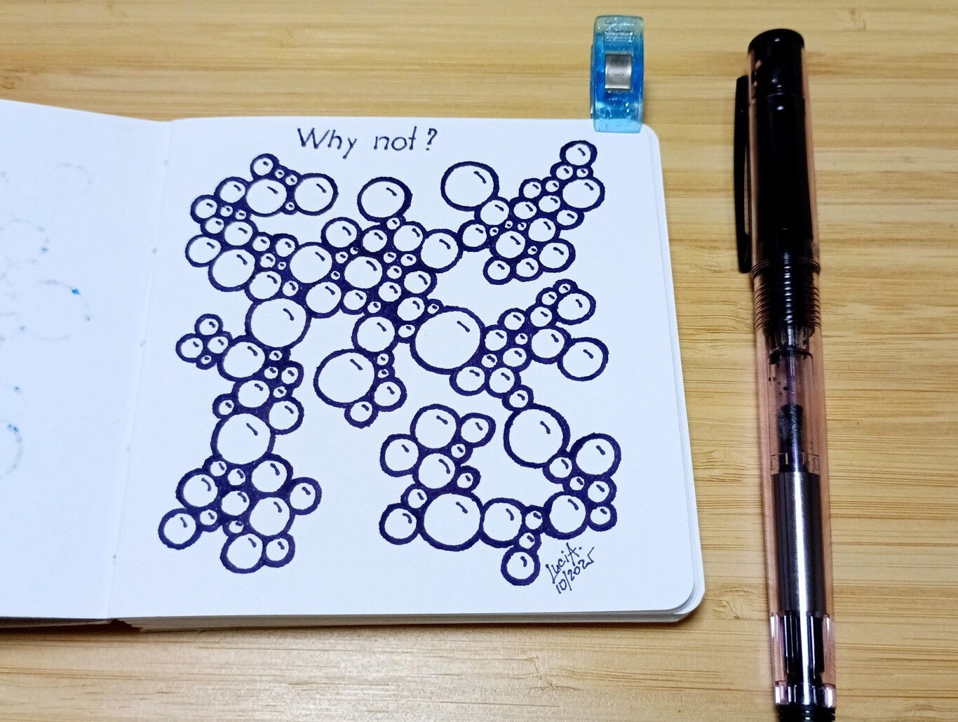 A drawing of simple bubbles grouped together.