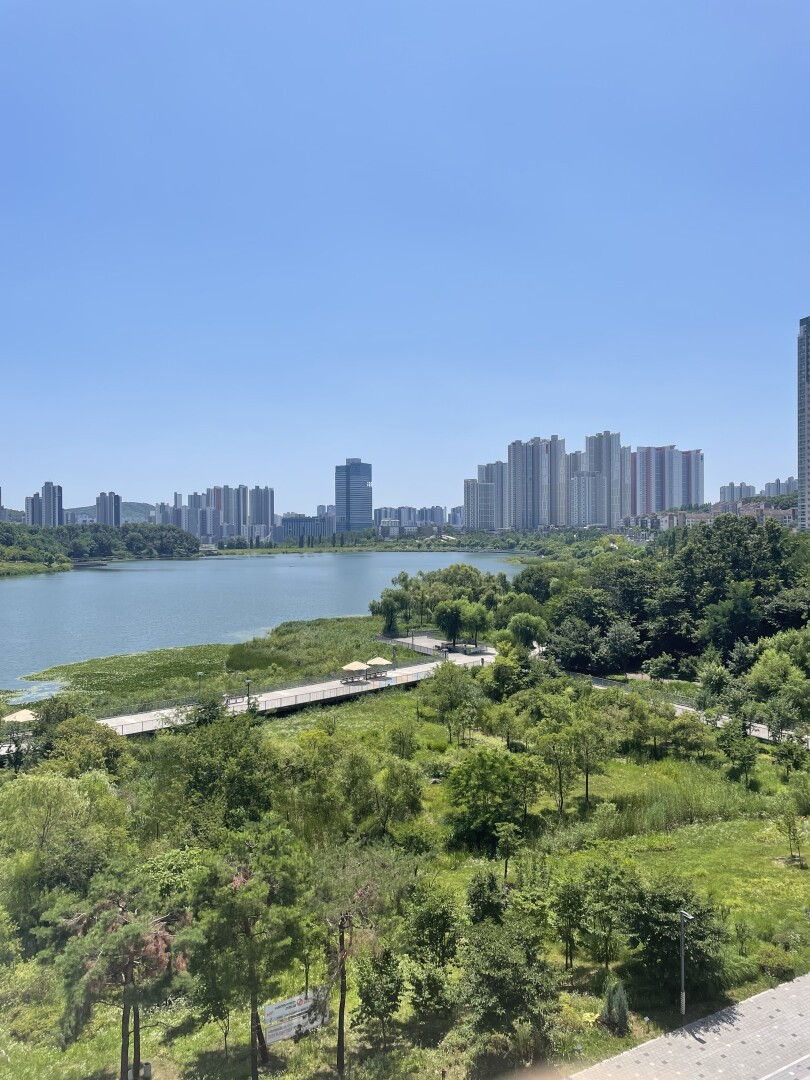 View of the lake park next to Suwon Convention centre.